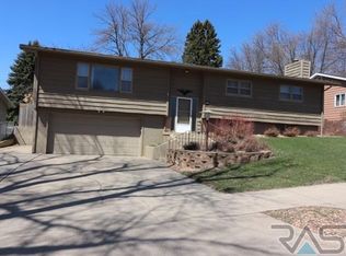 3101 S Holly Ave, Sioux Falls, SD 57105