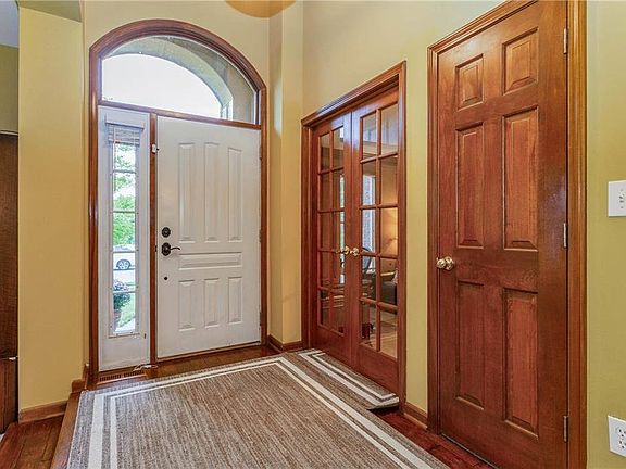 4th image of 12135 Geist Cove Dr