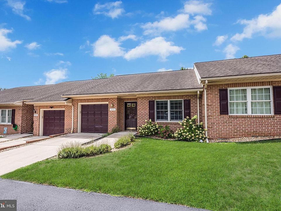 1st image of 304 Sunbrook Ln #129