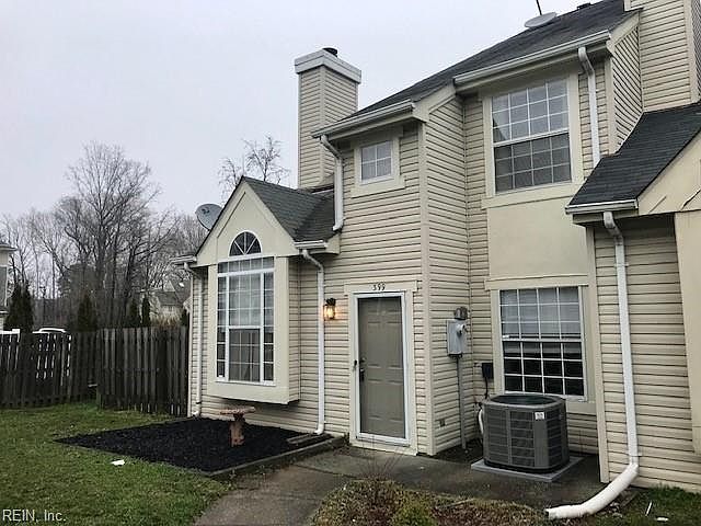 1st image of 399 Lees Mill Dr