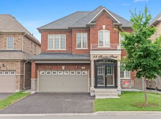 11 Sinatra St, Brampton, ON L6R4B3