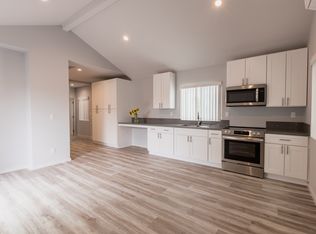 2191 Chestnut Ave APT 301, Long Beach, CA 90806