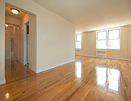Rented by SW Queens Mezzanine | media 19