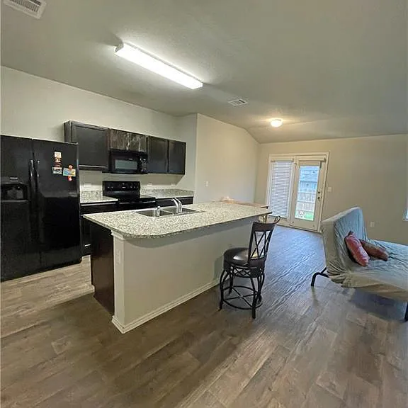 5825 Shanjia Dr — Photo 13