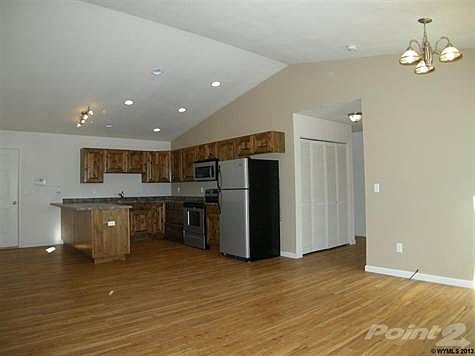 3rd image of 689 Bozeman Trl
