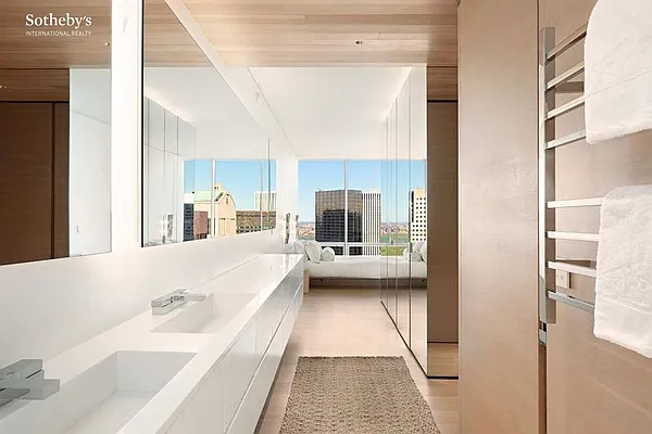 Rented by Sotheby's International Realty | media 19