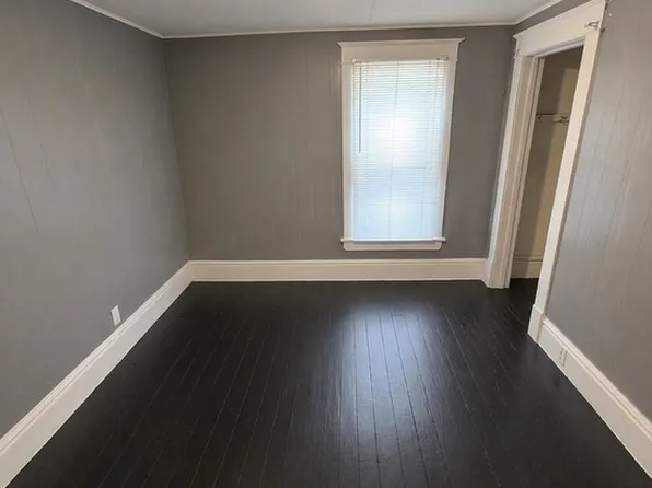 118 E Bush St #2, Kalamazoo, MI 49007