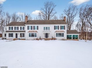 15 Fieldstone Rd, Tewksbury Twp., NJ 07830