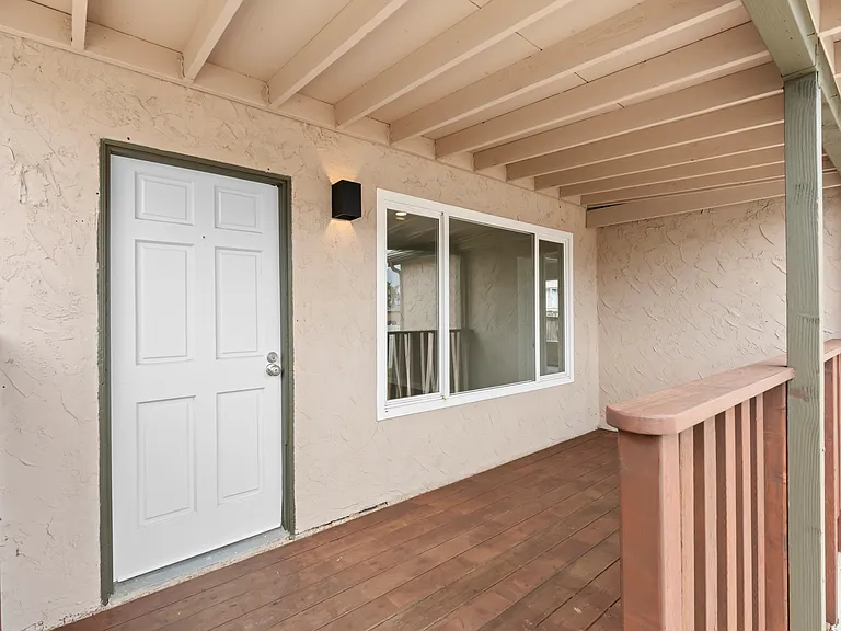 153 Dahlia Ave — Photo 5