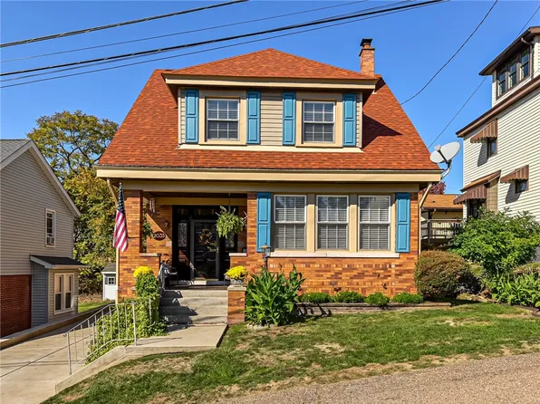 2035 Alfred St, Pittsburgh, PA 15212