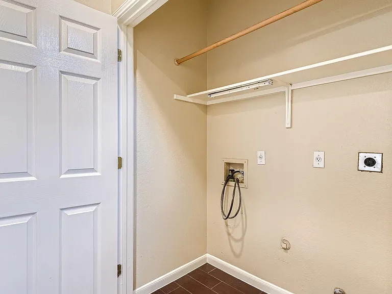 2858 Southampton Way #A — Photo 15