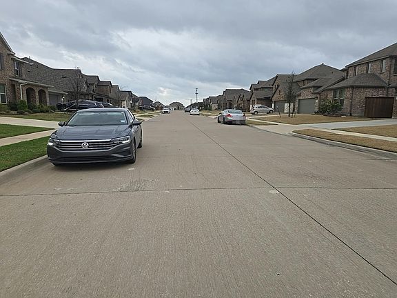 5th image of 1729 Whitney Dr