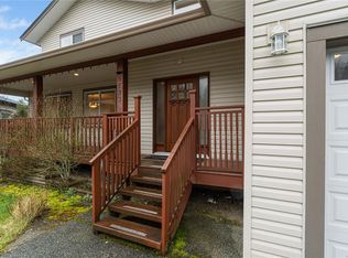 6183 Dennie Ln, Nanaimo, BC V9T0A5
