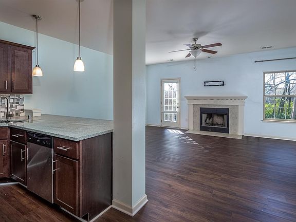 3rd image of 3854 Nadia Ln
