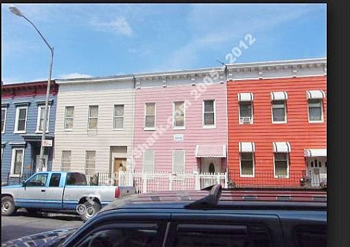 1st image of 29 Melrose St #1