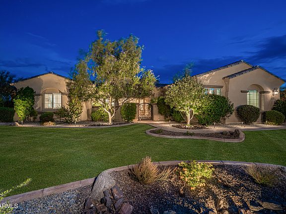 2nd image of 3139 E Bellflower Ct