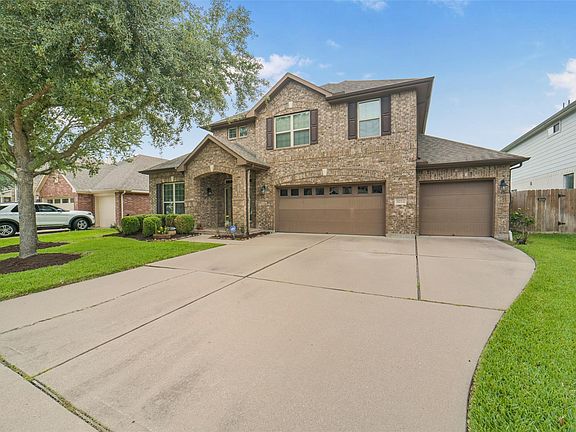 2nd image of 5014 Beech Fern Dr