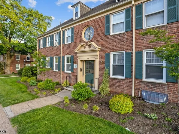 176 Millburn Ave 25, Millburn, NJ 07041