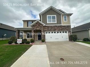 10625 Moonlight Bay Way, Charlotte, NC 28278