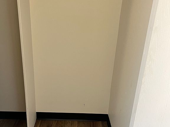 3rd image of 193 Penny Ln E #1