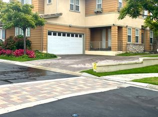 17 Pepper Tree Ln, Rolling Hills Estates, CA 90274