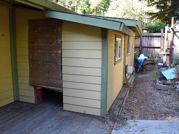 5th image of 14345 Big Basin Way