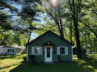 130 Stratford Dr, Prudenville, MI