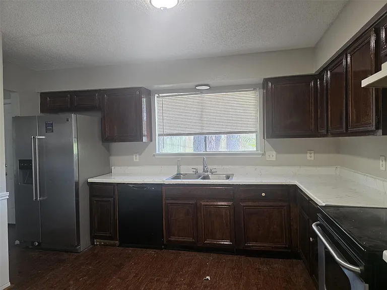 23322 Dew Wood Ln — Photo 6