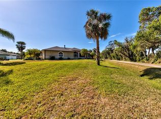15500 Idalia Dr, Alva, FL 33920