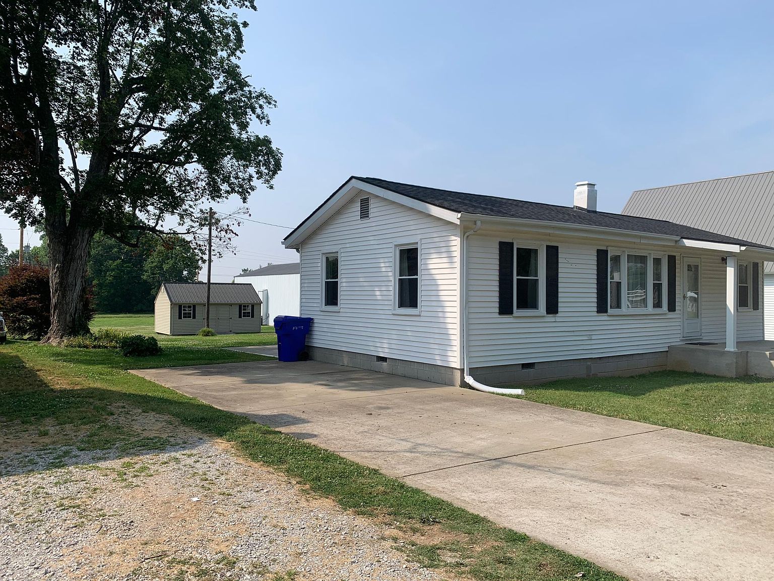 169 N Main St, La Fayette, KY 42254 Zillow