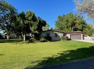 38 Skyline Dr, Wheat Ridge, CO 80215