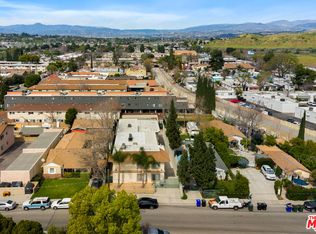 22607 14th St, Newhall, CA 91321