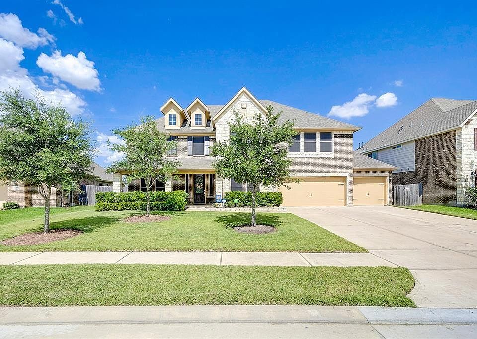 2nd image of 5062 Gold Haven Dr