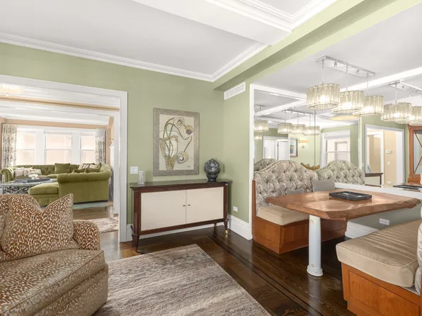 165 West 91st Street image 2 of 21