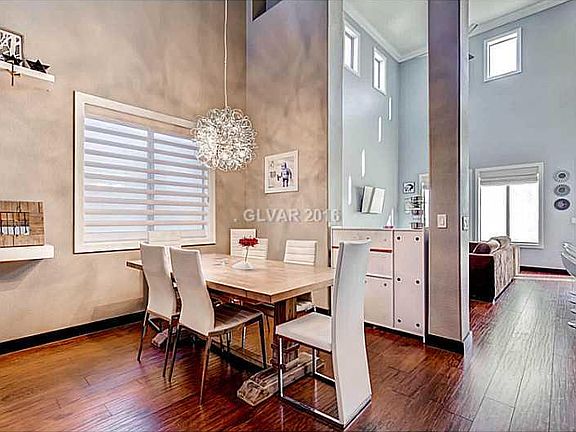 5th image of 10828 Scamadella St
