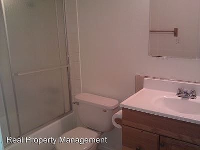 3rd image of 1807 S Myers St APT 5