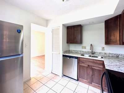 7752 Montgomery Rd UNIT 8, Blue Ash, OH, 45236