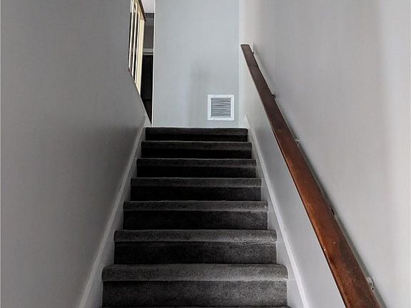 4th image of 2708 NE 14th Street Cswy