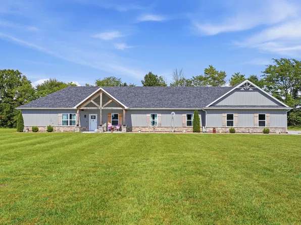 301 Morningside Ln, Fayette, MO 65248