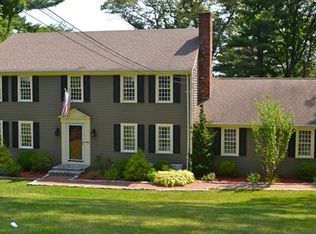 41 Oakleaf Dr, Marshfield, MA 02050