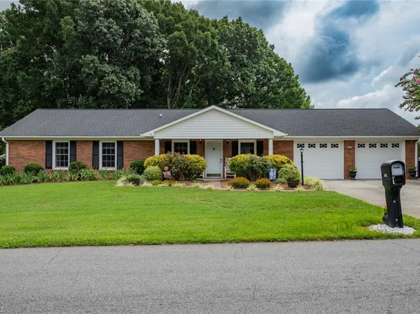 120 Tara Gail Ln, Winston Salem, NC 27127