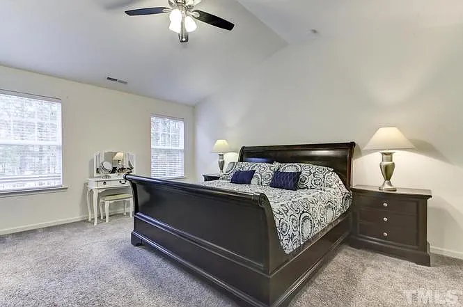 509 Commons Dr — Photo 14