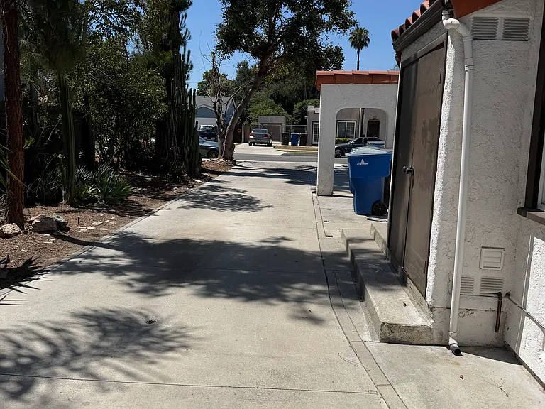 4219 Sunnyside Dr — Photo 15