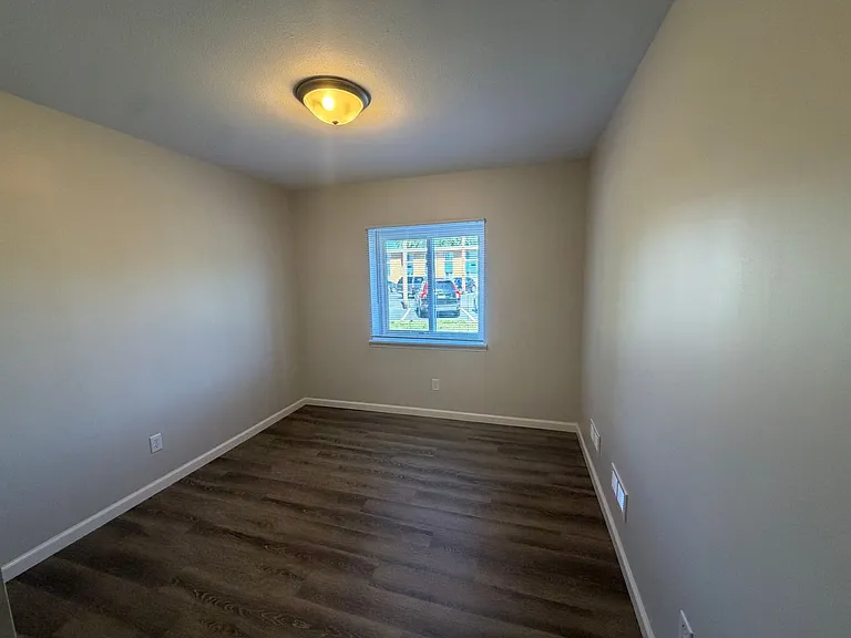 Peoria Flats - New Mgmt - New Name - Fresh Upgrades — Photo 20