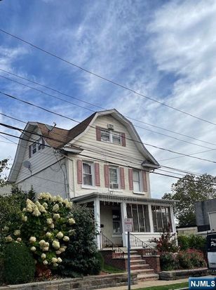90 De Witt Pl, Hackensack, NJ 07601