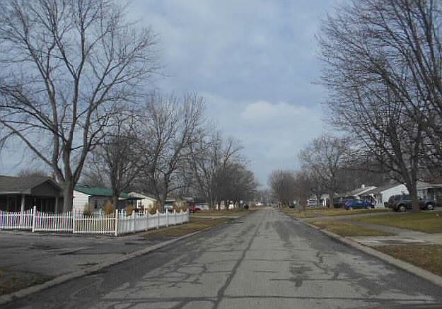 2nd image of 1852 Younce St
