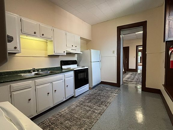 5th image of 205 W Church St APT 3