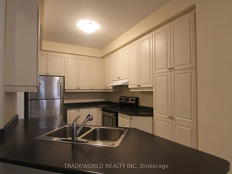 36 Tufo Ave — Photo 8