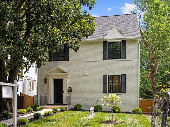 5439 30th Pl NW, Washington, DC 20015