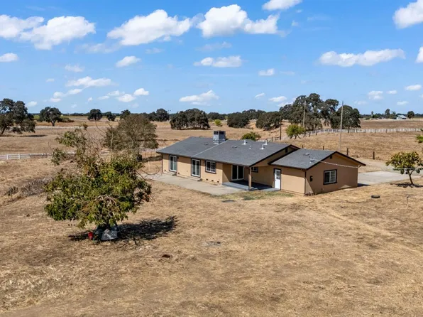 14694 Liberty Rd, Galt, CA 95632